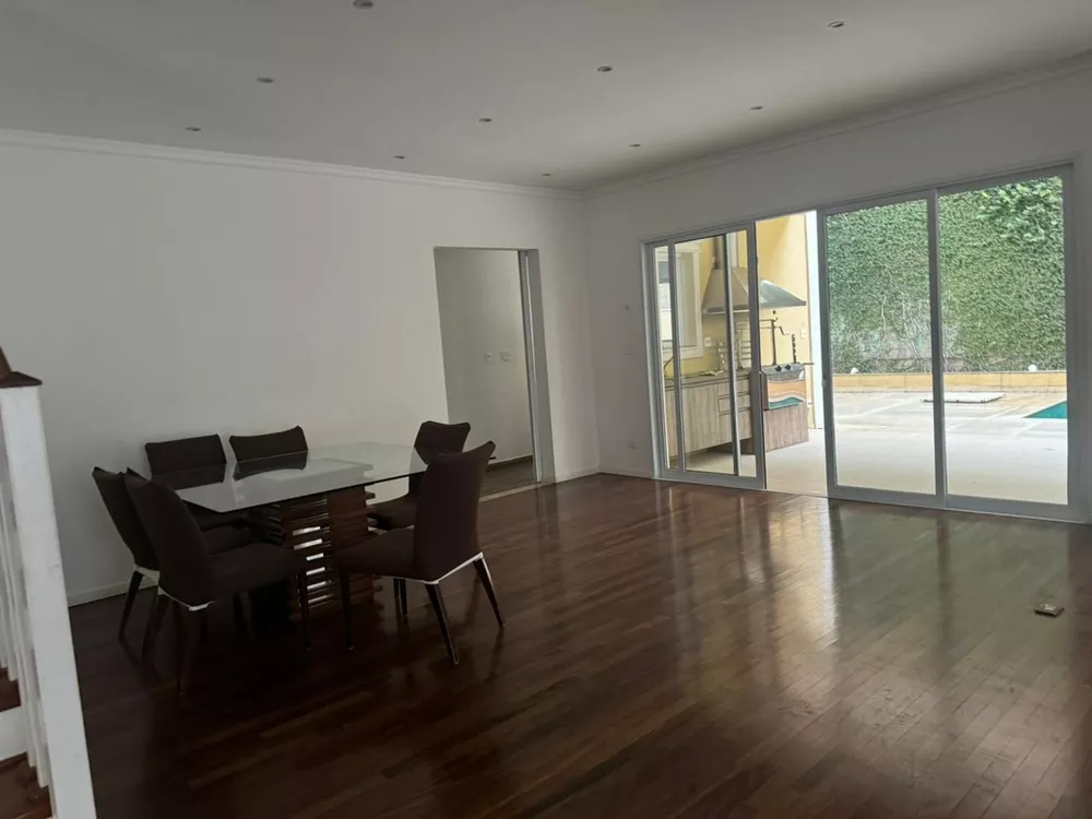 Casa à venda e aluguel com 4 quartos, 500m² - Foto 3