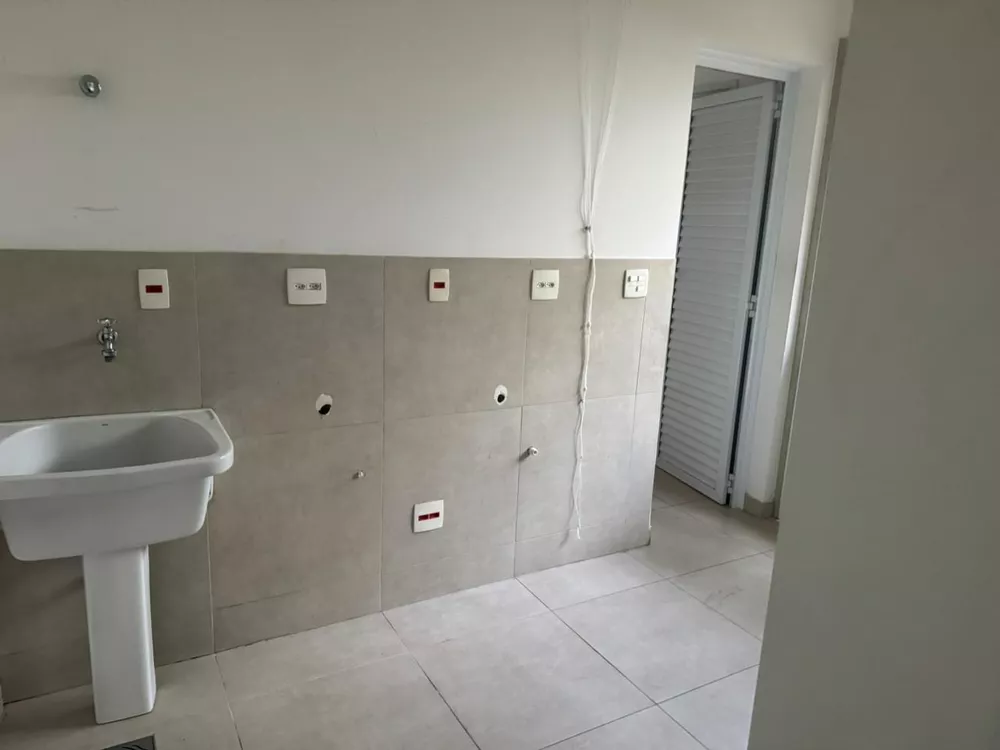 Casa à venda e aluguel com 4 quartos, 500m² - Foto 19