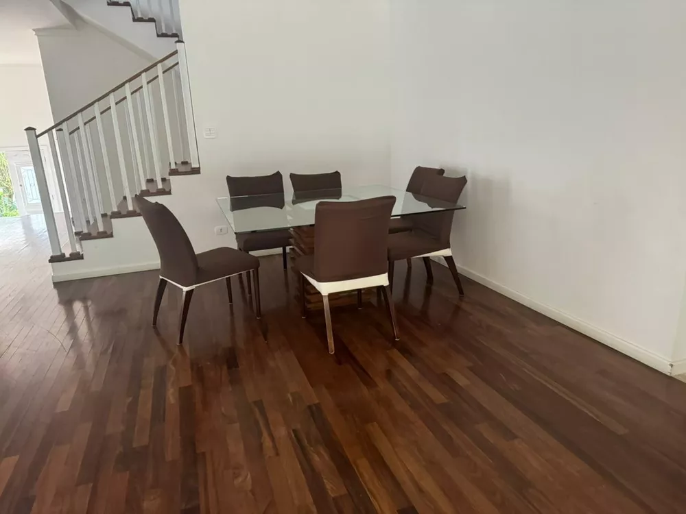 Casa à venda e aluguel com 4 quartos, 500m² - Foto 11