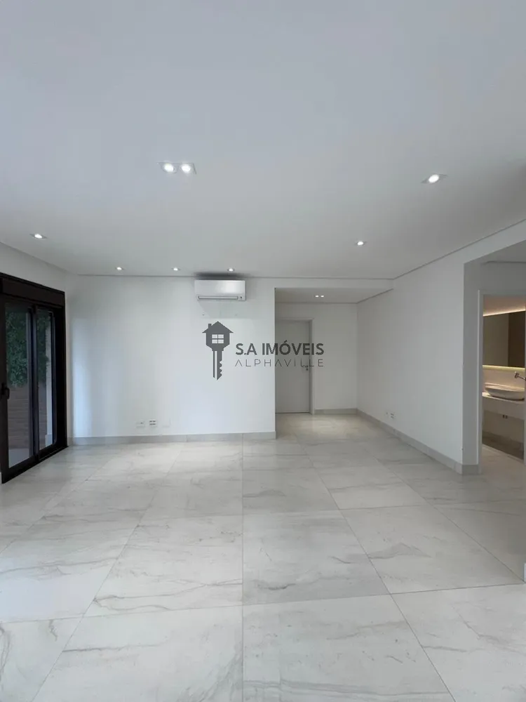 Apartamento, 3 quartos, 228 m² - Foto 1