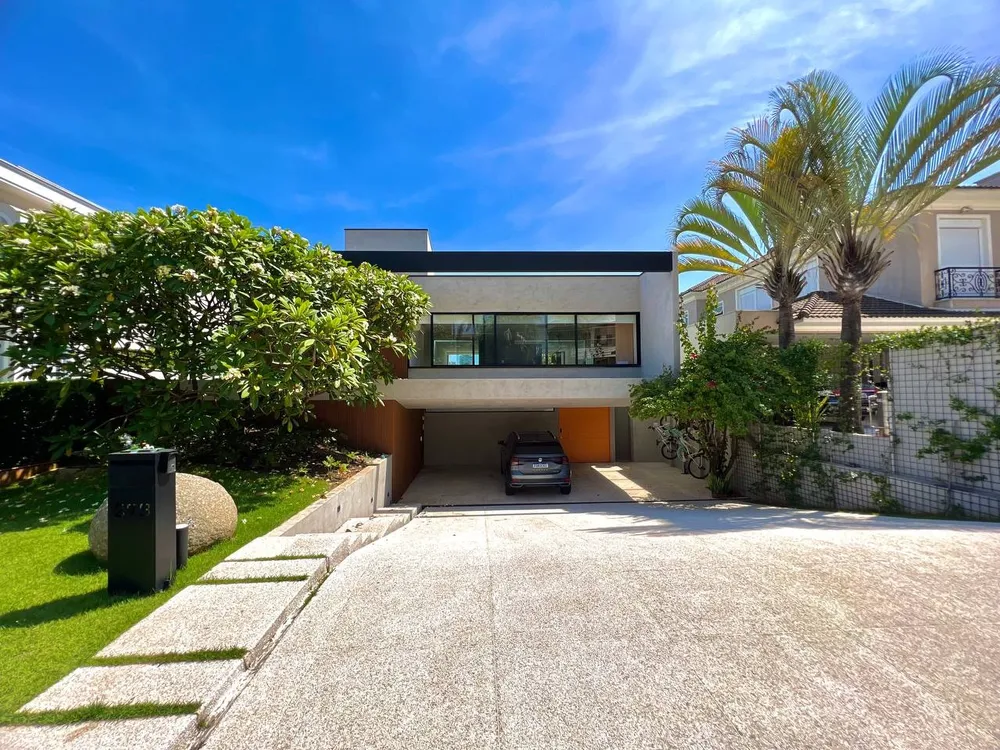 Casa, 3 quartos, 380 m² - Foto 1