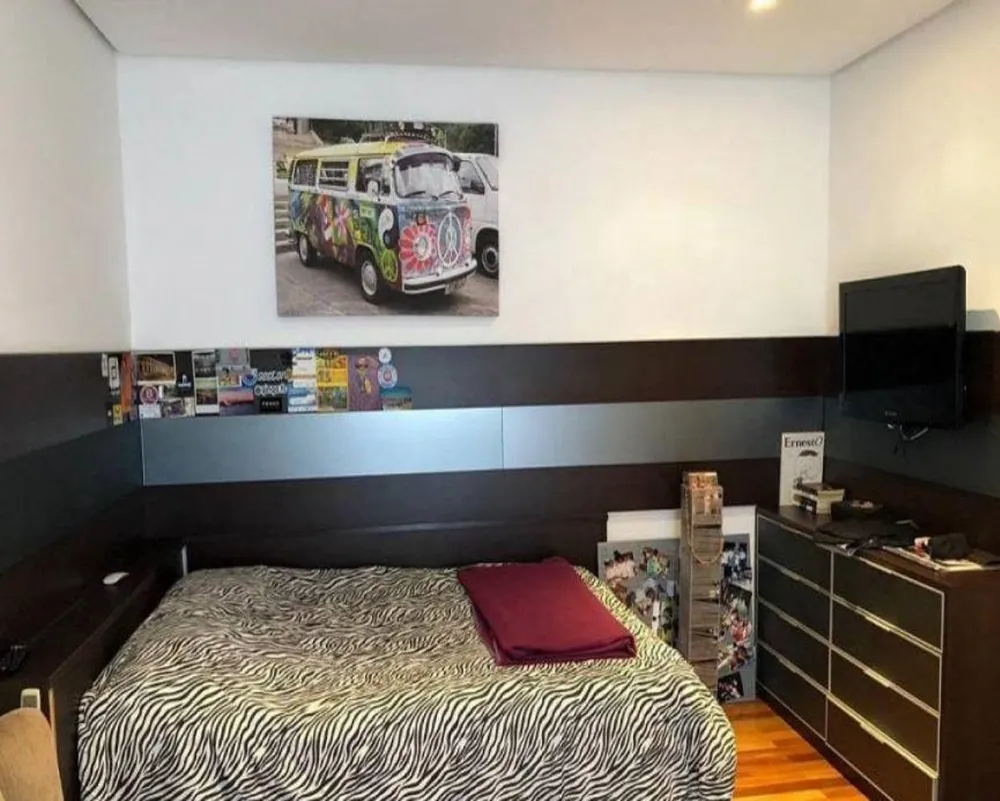 Casa, 4 quartos, 585 m² - Foto 1
