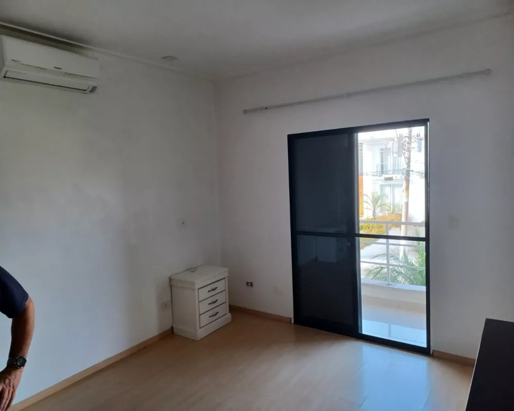 Casa à venda com 4 quartos, 250m² - Foto 31