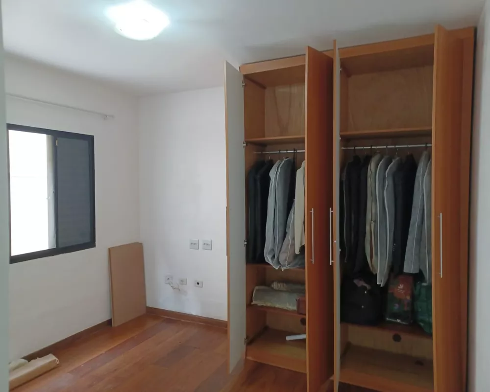 Casa à venda com 4 quartos, 250m² - Foto 37