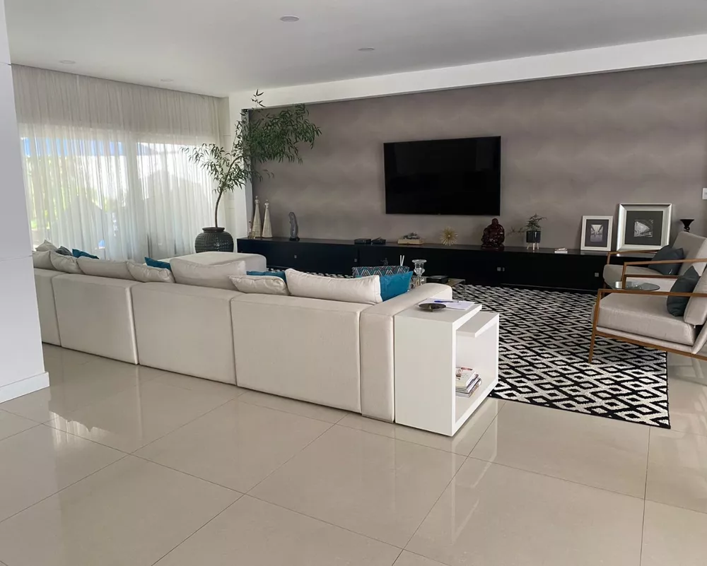 Casa à venda com 5 quartos, 629m² - Foto 2