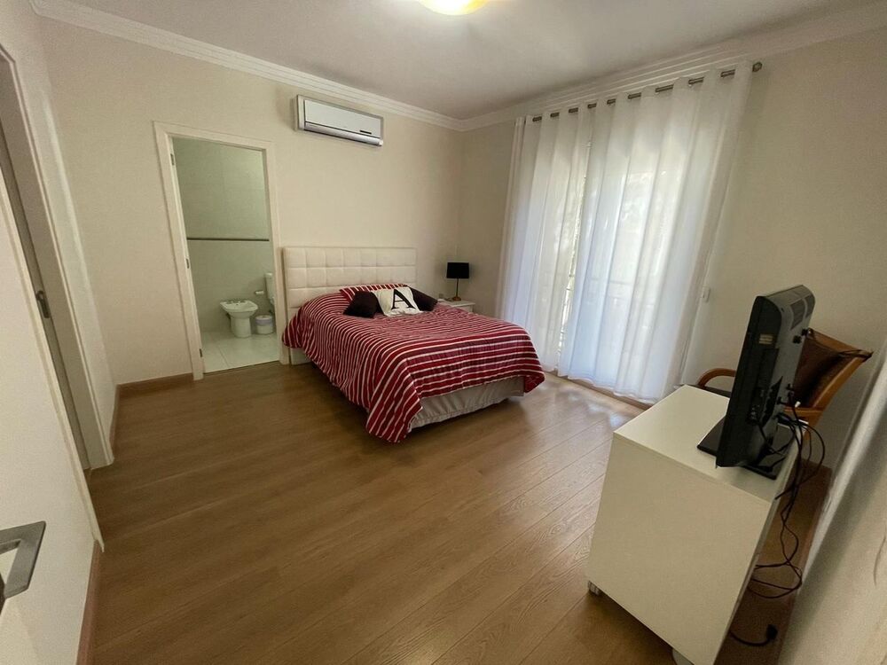 Casa à venda com 5 quartos, 441m² - Foto 6