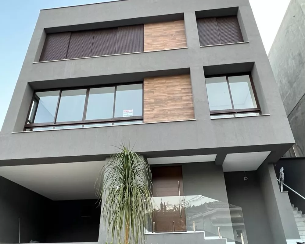 Casa à venda com 4 quartos, 400m² - Foto 2