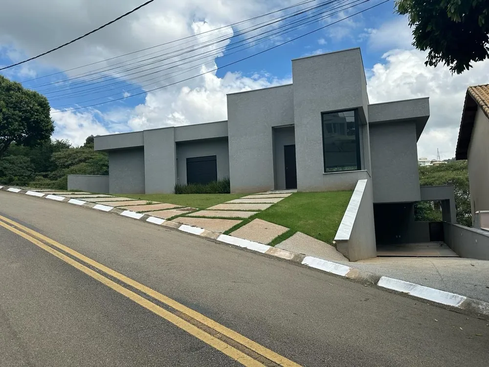 Casa, 3 quartos, 283 m² - Foto 1