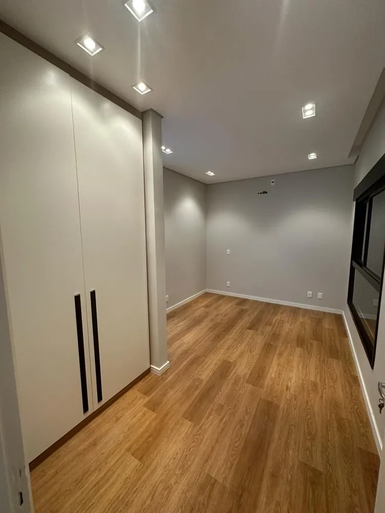 Casa, 3 quartos, 283 m² - Foto 6