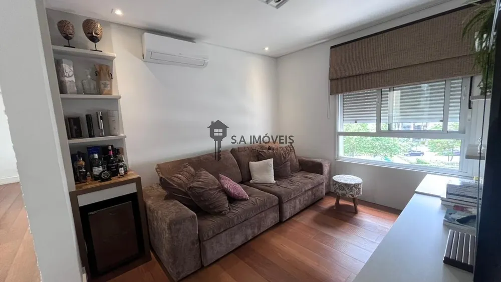 Apartamento, 3 quartos, 196 m² - Foto 1