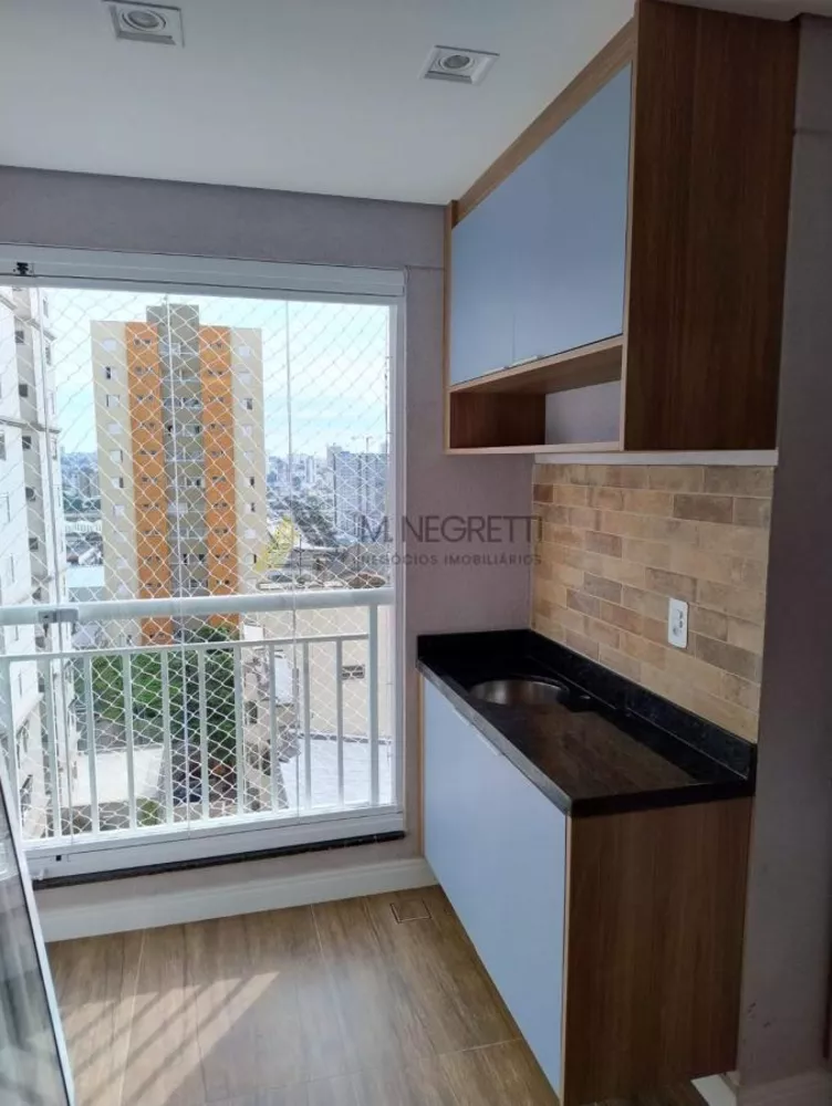 Apartamento à venda com 2 quartos, 64m² - Foto 1