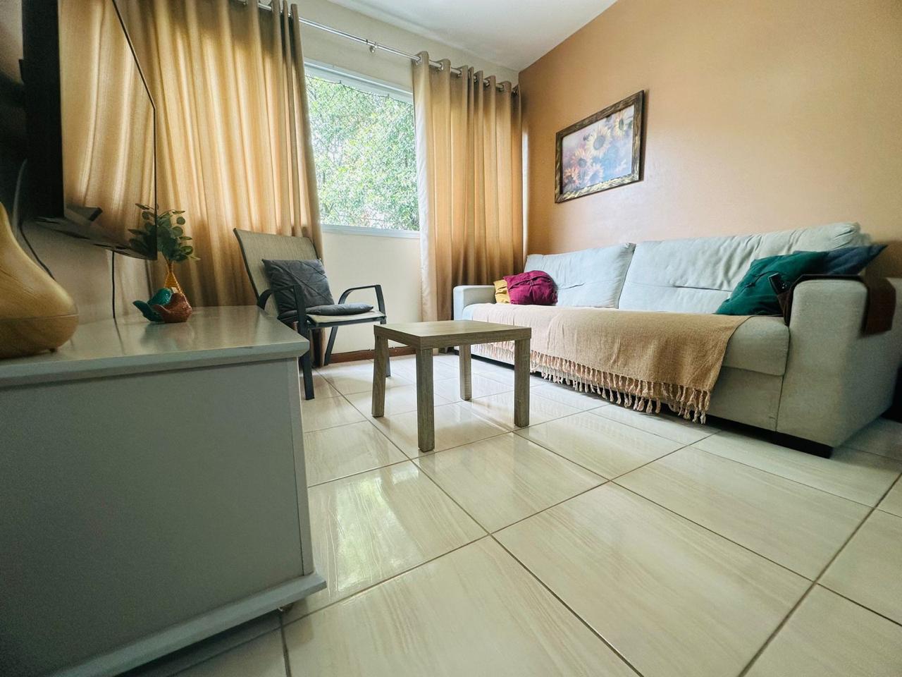 Apartamento à venda com 3 quartos, 85m² - Foto 1