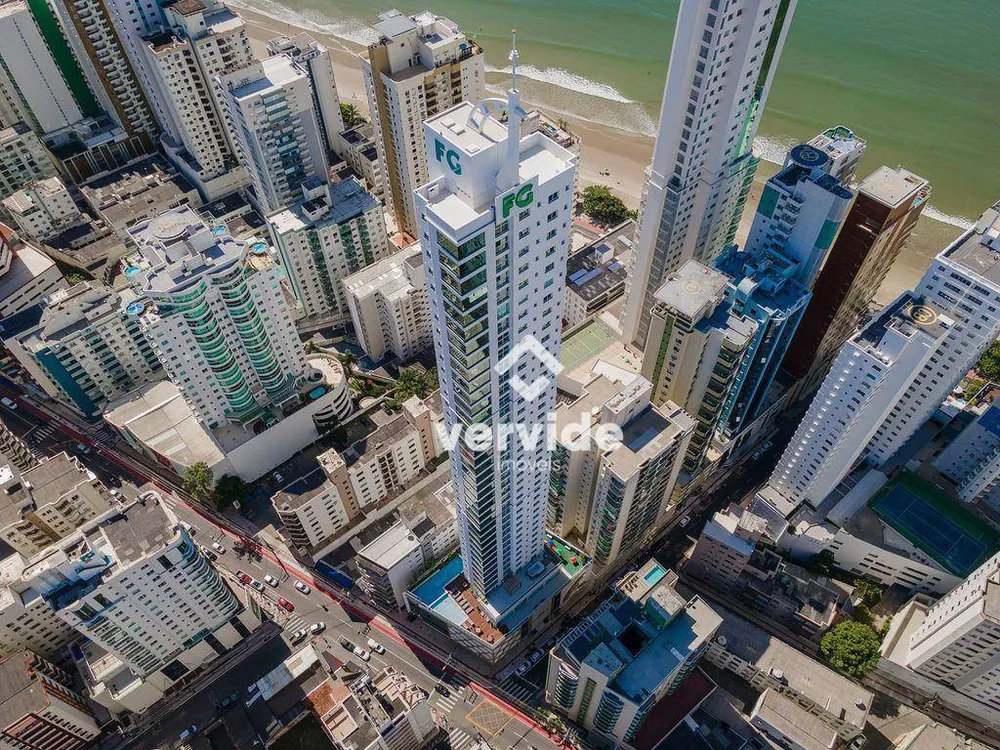 Apartamento, 4 quartos, 140 m² - Foto 1