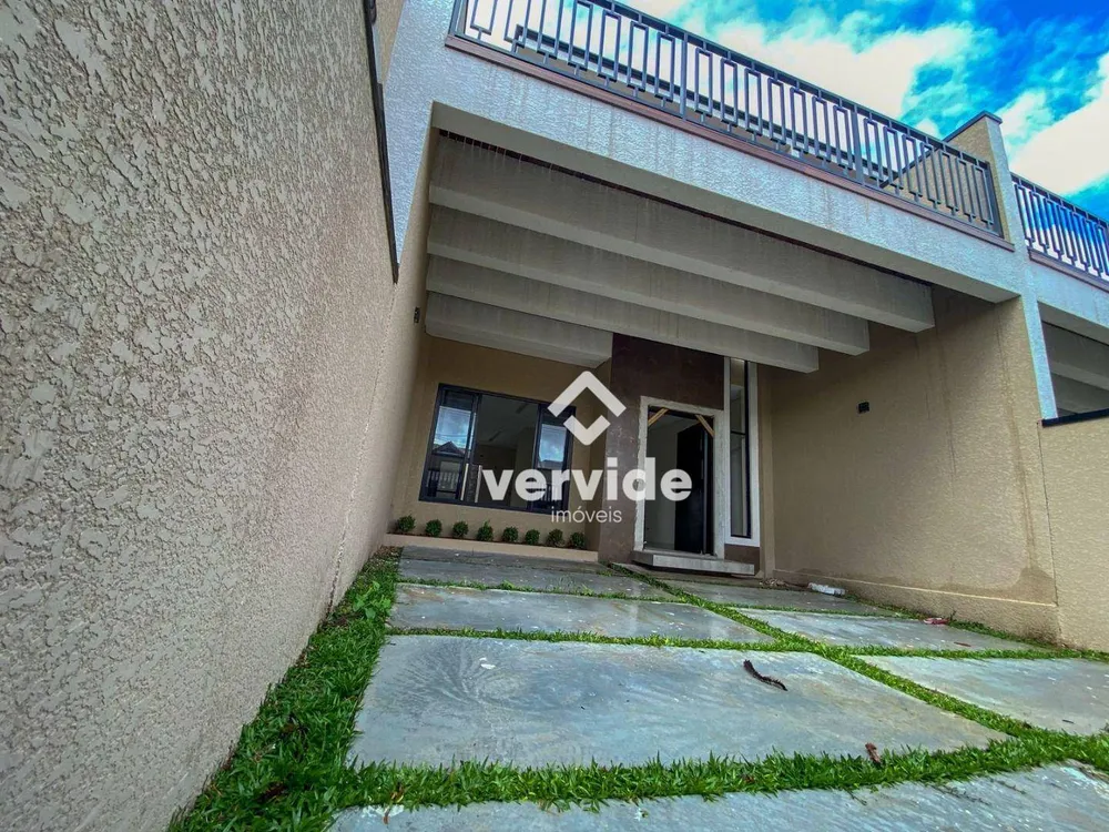 Sobrado, 3 quartos, 180 m² - Foto 1
