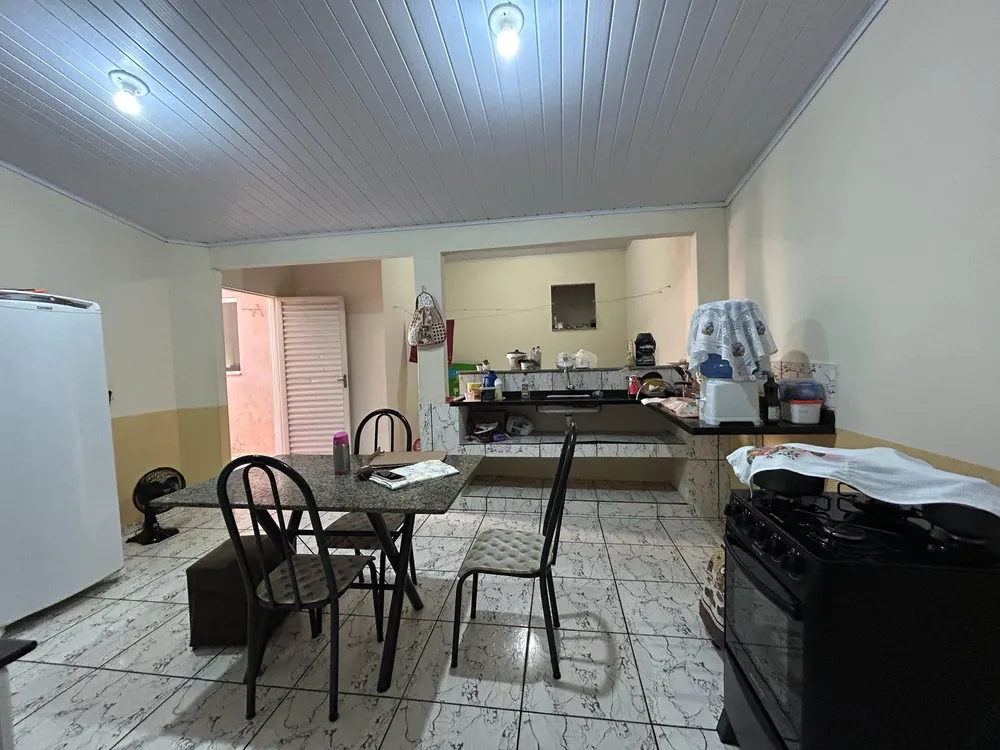 Casa, 2 quartos, 149 m² - Foto 1