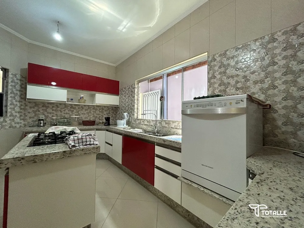 Casa, 2 quartos, 190 m² - Foto 2