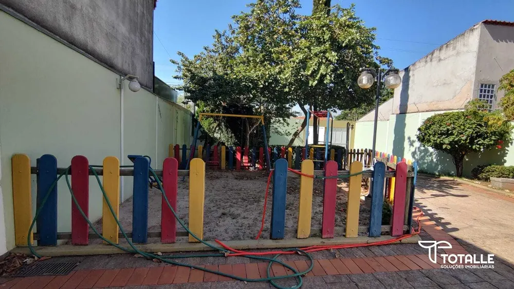 Casa, 1 quarto, 170 m² - Foto 1