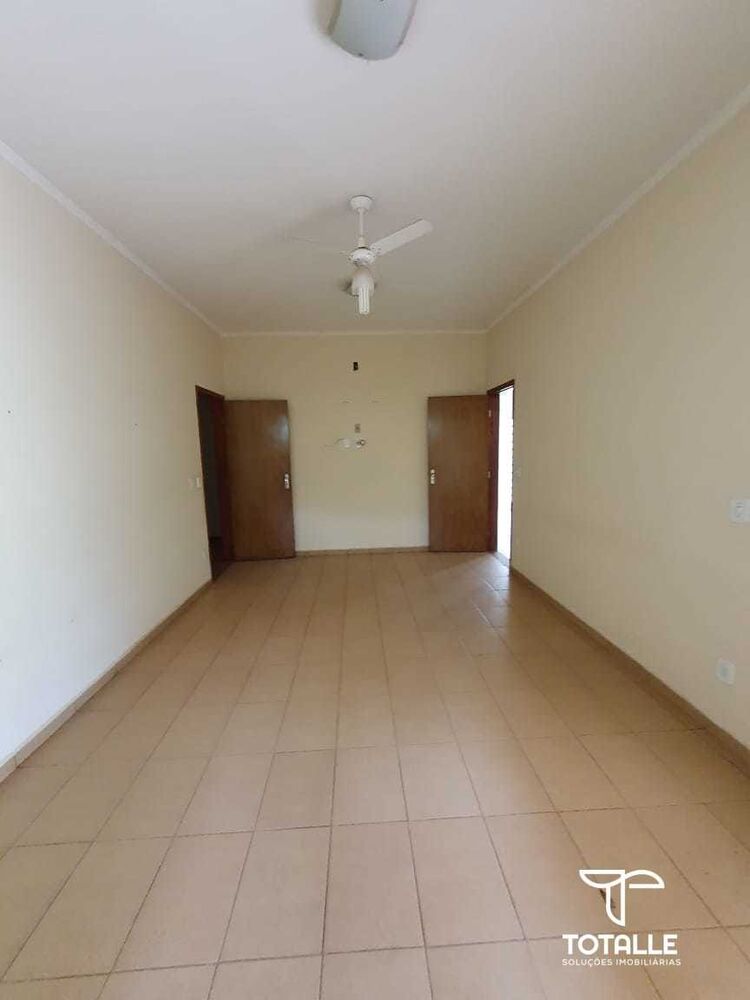 Casa, 3 quartos, 220 m² - Foto 13