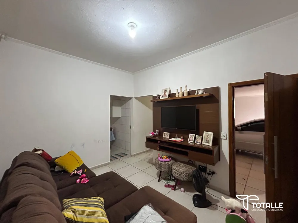 Casa, 3 quartos, 183 m² - Foto 1