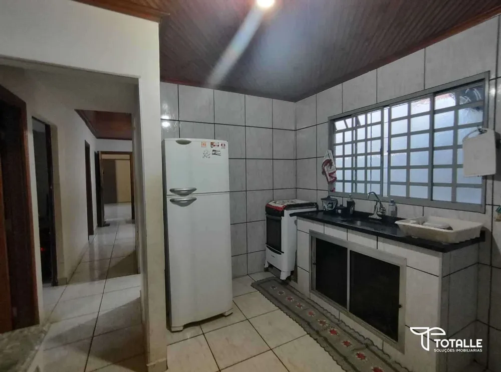 Casa, 3 quartos, 156 m² - Foto 4