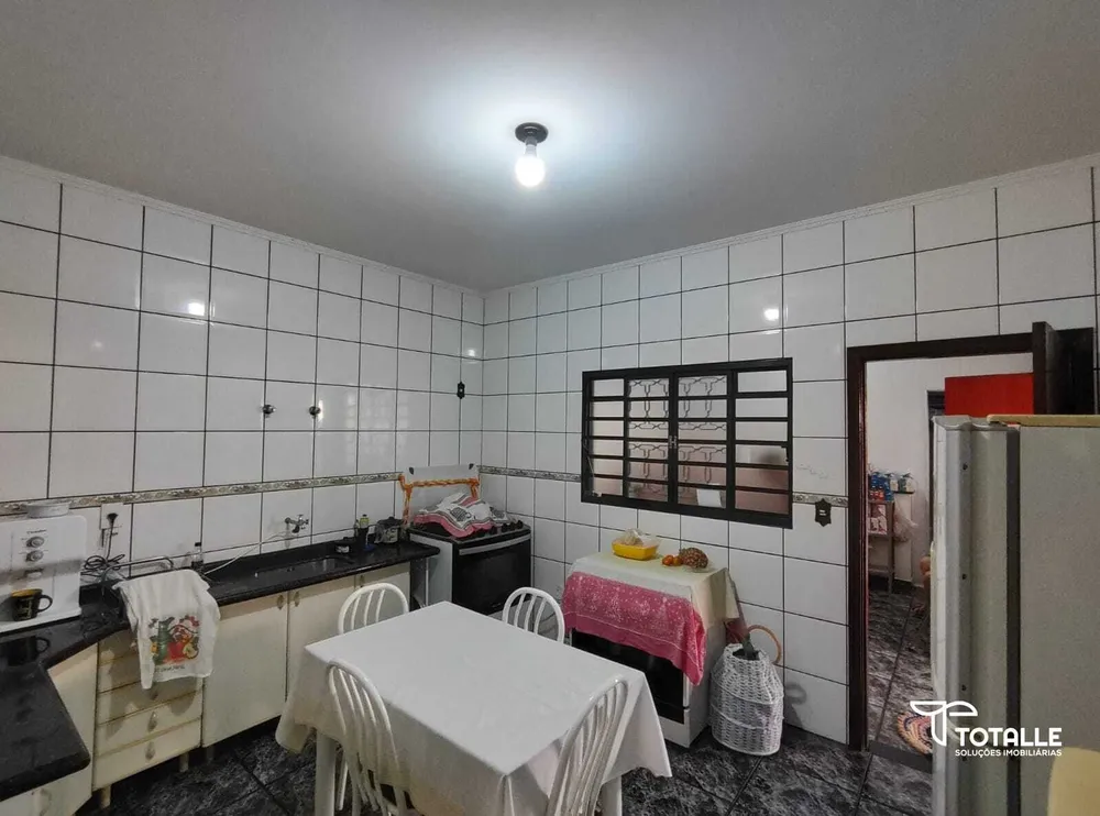 Casa, 3 quartos, 97 m² - Foto 2