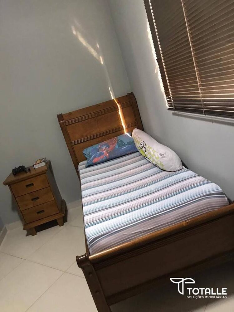 Casa, 3 quartos, 280 m² - Foto 3
