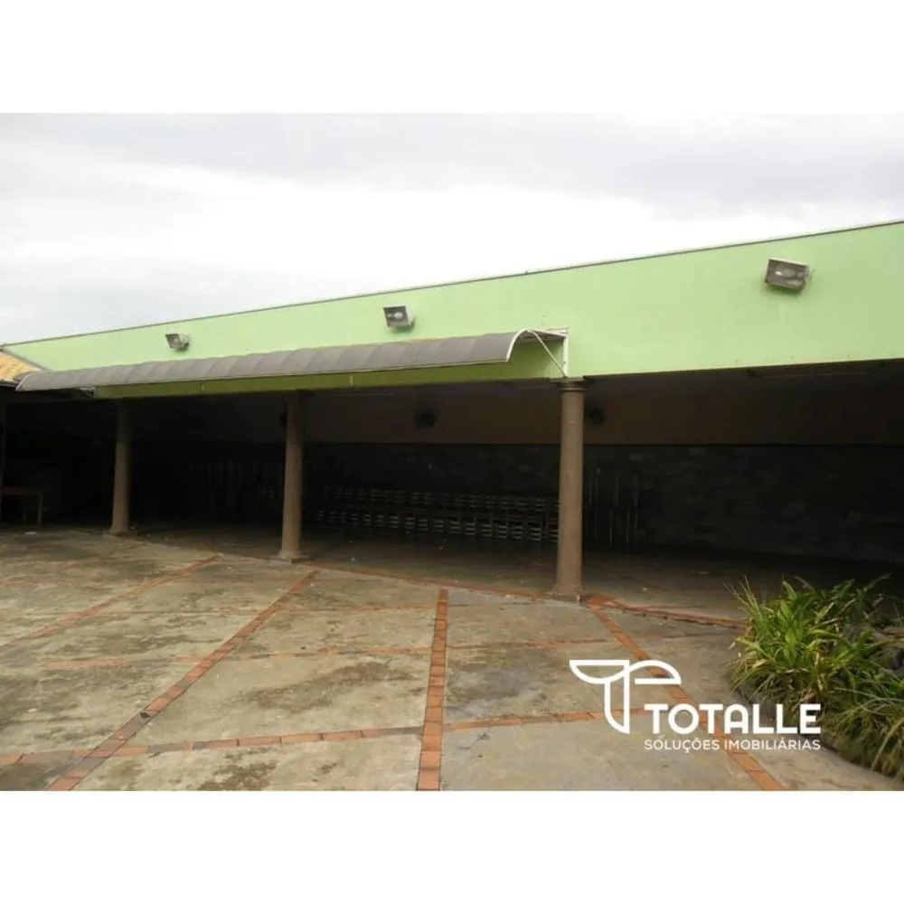 Casa, 1 quarto, 255 m² - Foto 2