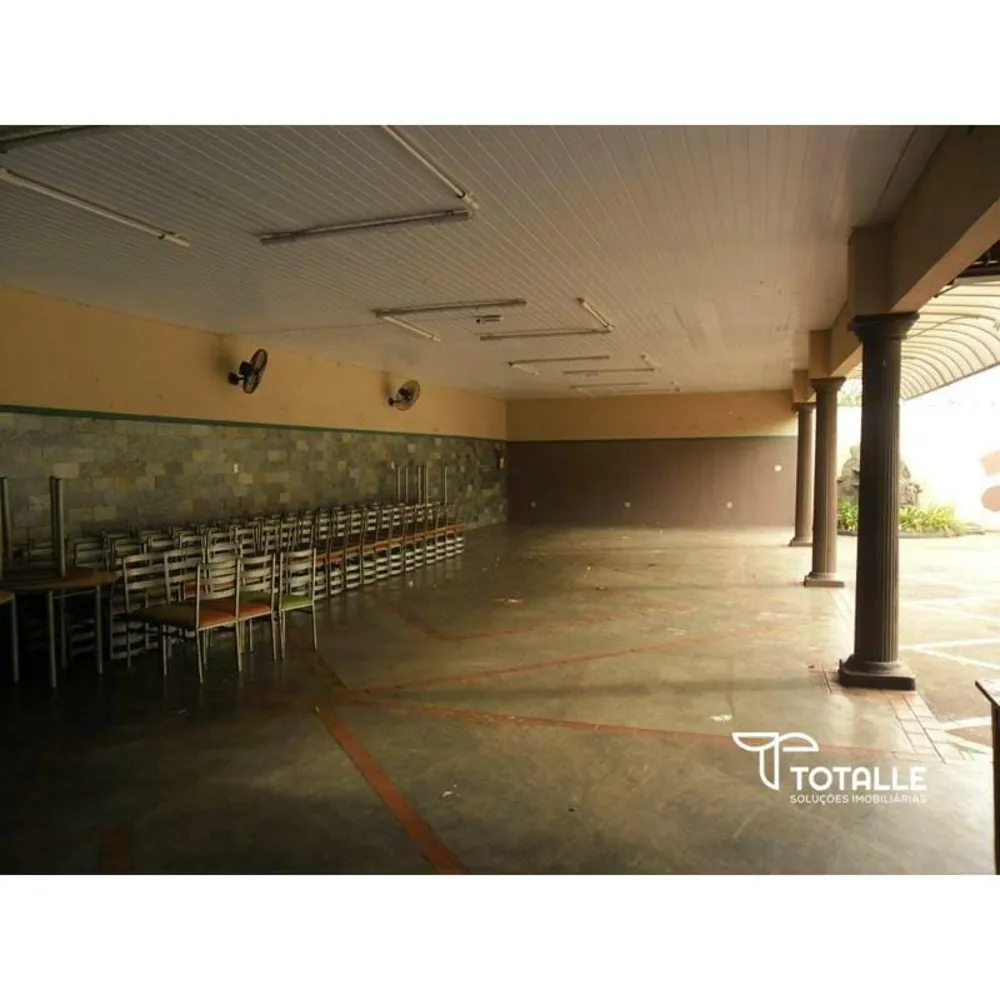Casa, 1 quarto, 255 m² - Foto 1