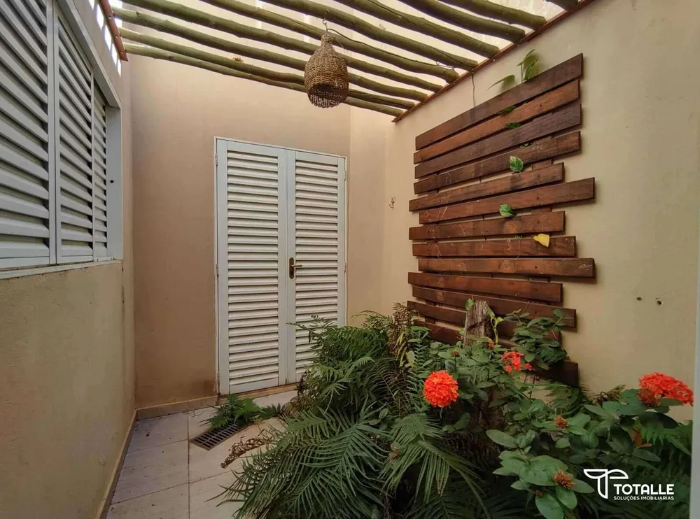 Casa, 3 quartos, 152 m² - Foto 2