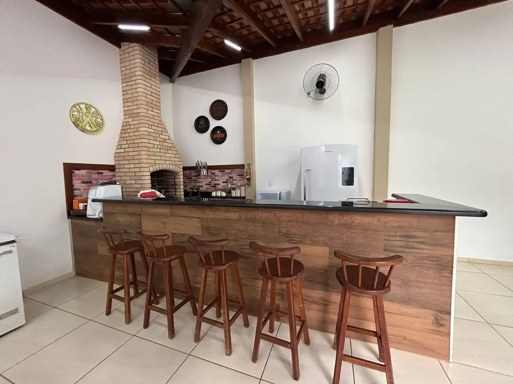 Casa, 3 quartos, 170 m² - Foto 4