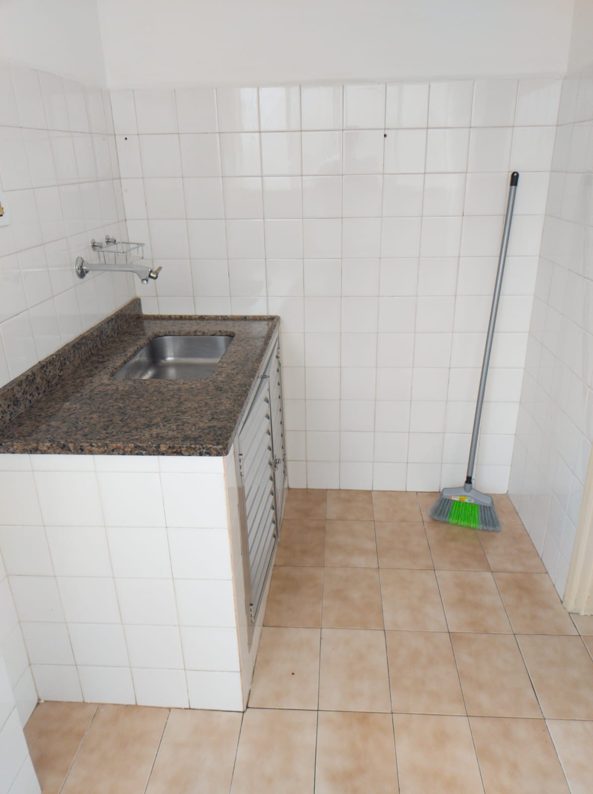 Apartamento à venda com 1 quarto, 30m² - Foto 22