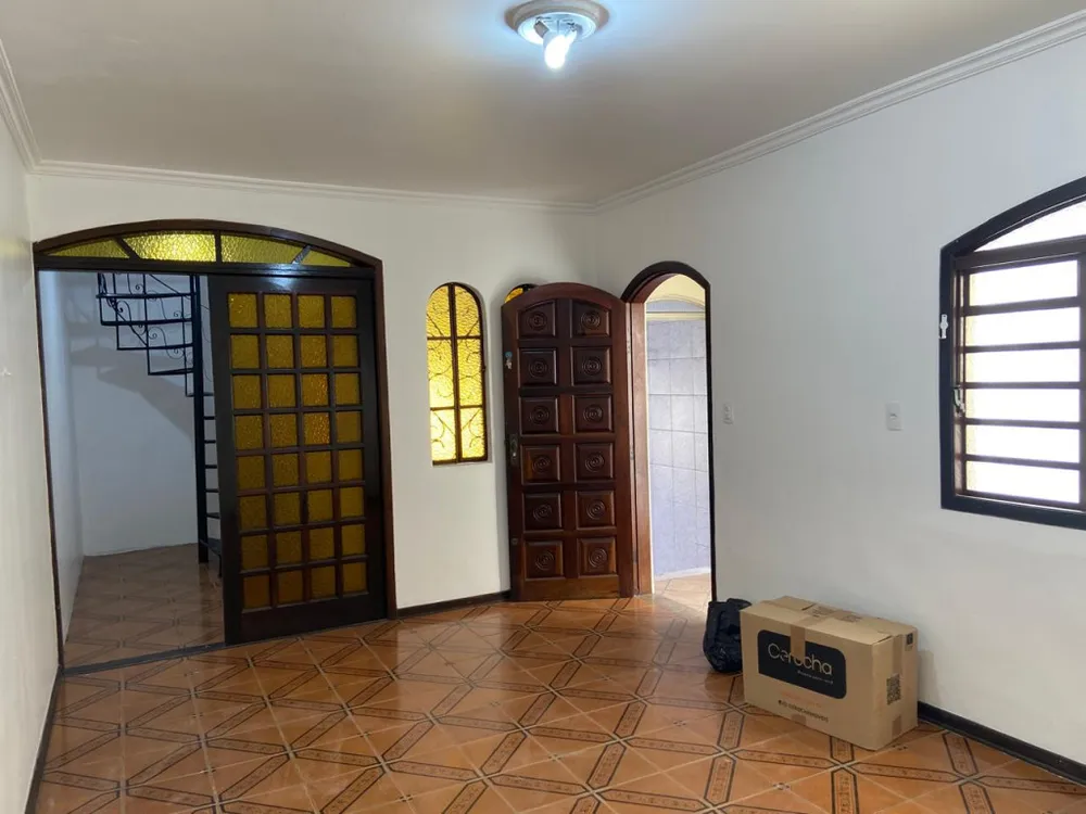 Casa, 3 quartos, 250 m² - Foto 4