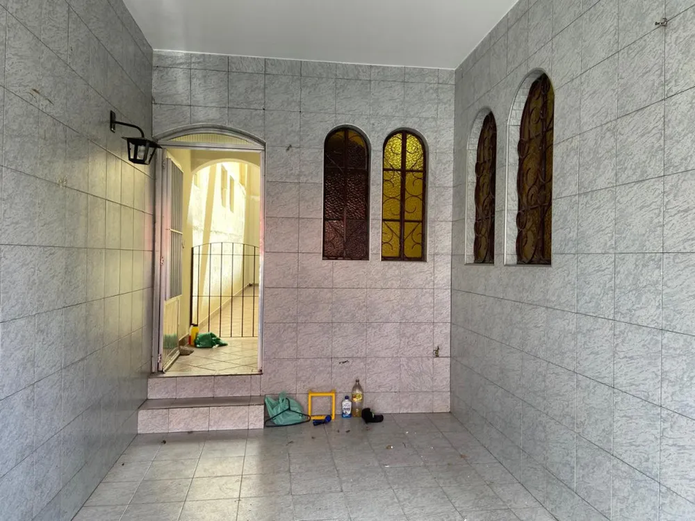 Casa, 3 quartos, 250 m² - Foto 2