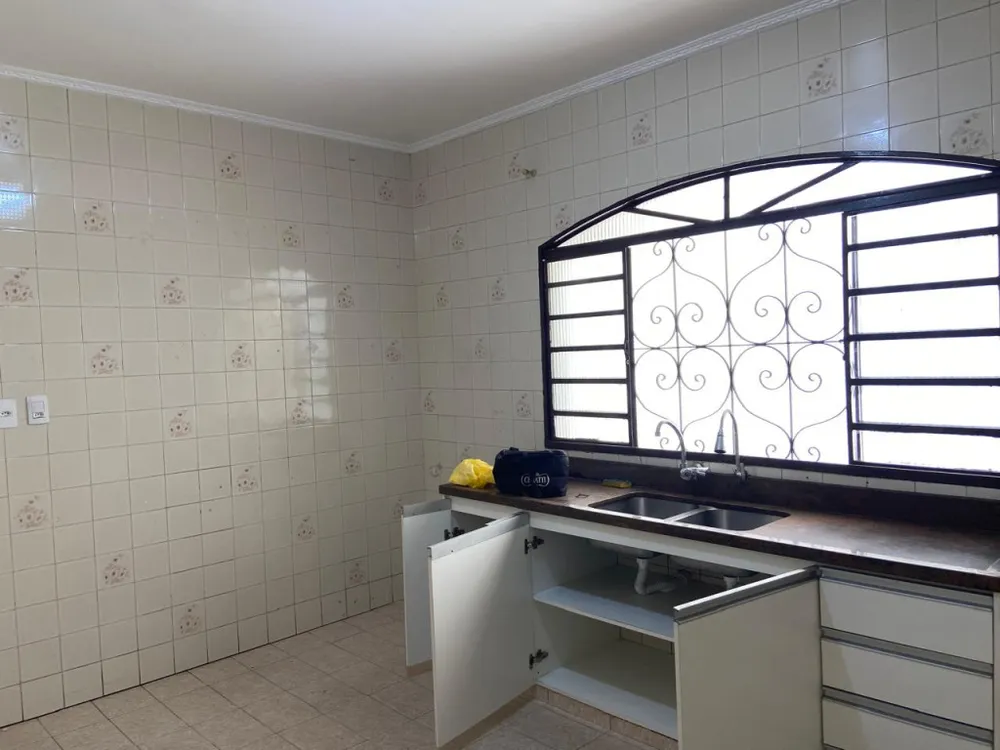 Casa, 3 quartos, 250 m² - Foto 7
