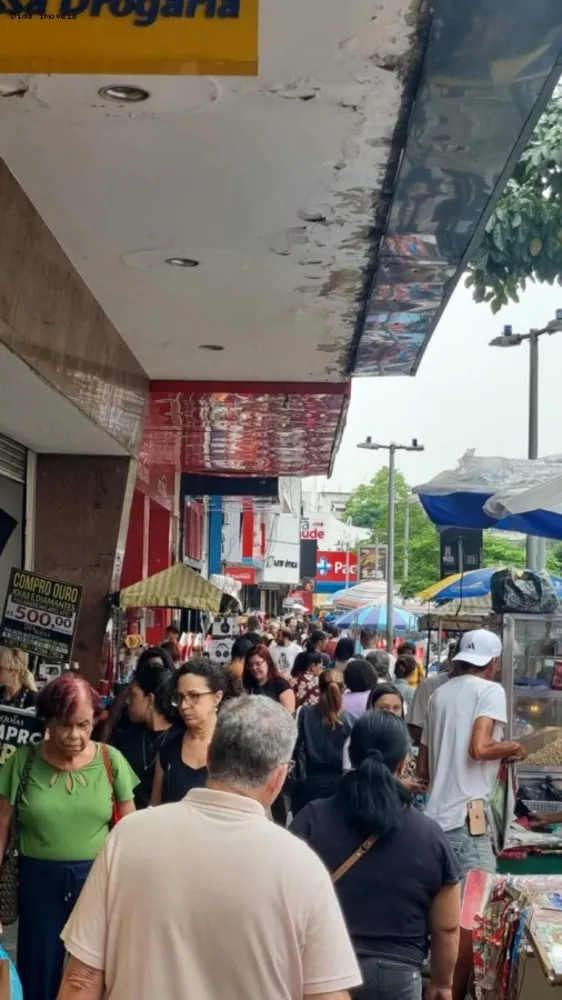 Loja-Salão, 220 m² - Foto 1