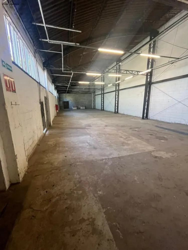 Loja-Salão, 990 m² - Foto 1