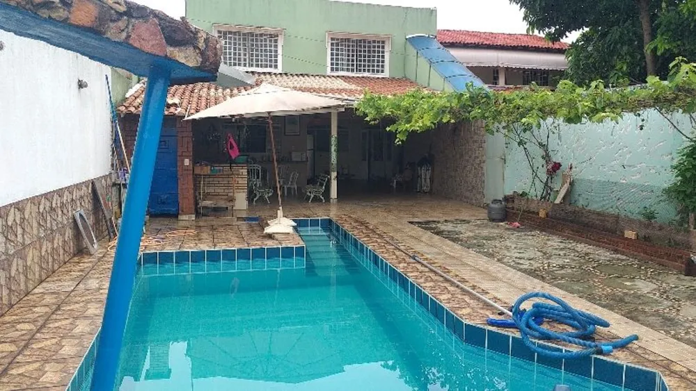 Casa, 3 quartos, 300 m² - Foto 1