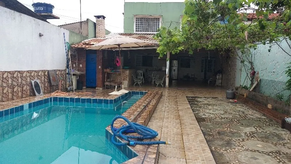 Casa, 3 quartos, 300 m² - Foto 3