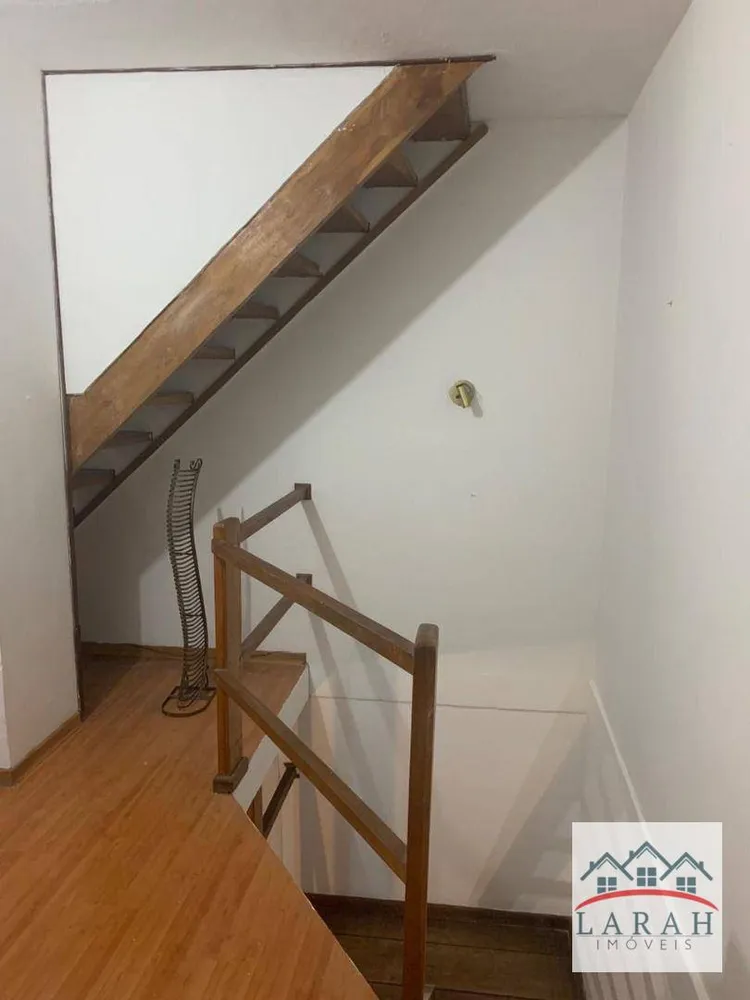 Casa, 1 quarto, 233 m² - Foto 2