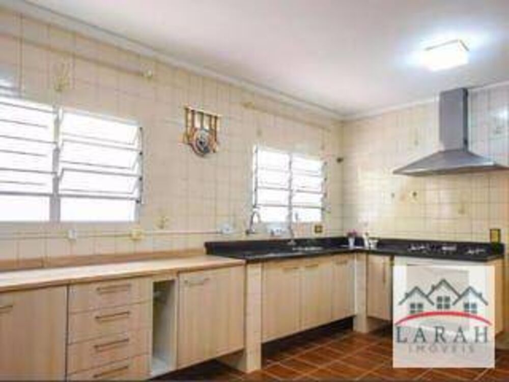 Sobrado, 3 quartos, 180 m² - Foto 2