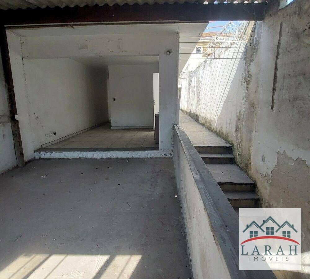 Casa para alugar com 5 quartos, 130m² - Foto 2