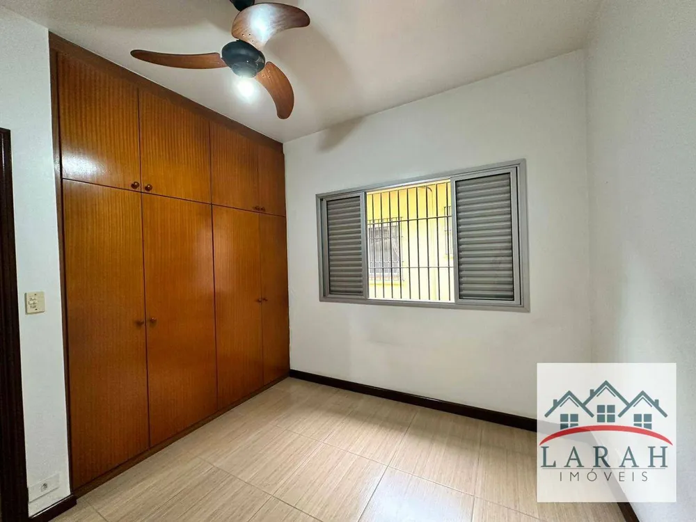 Casa, 3 quartos, 259 m² - Foto 2