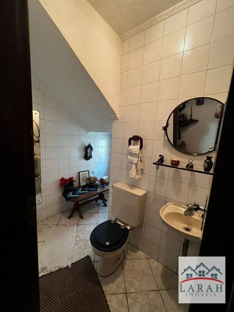 Sobrado, 5 quartos, 235 m² - Foto 4