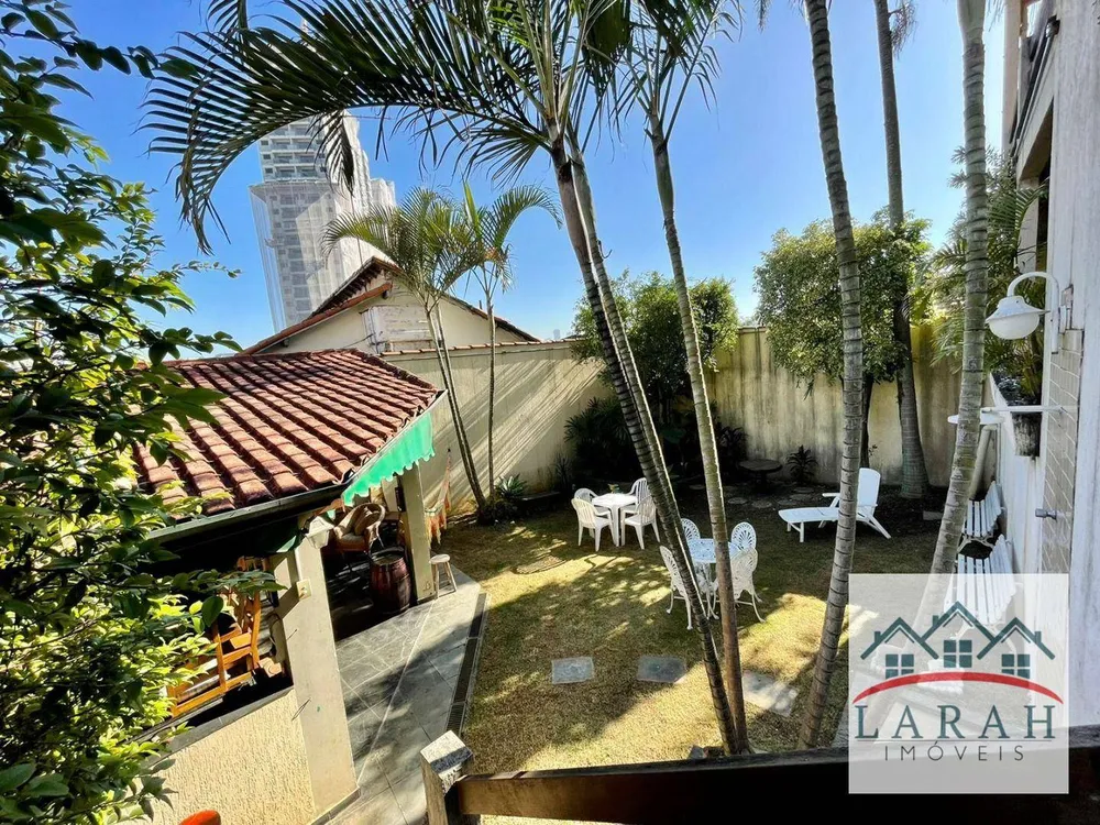 Sobrado, 4 quartos, 300 m² - Foto 1