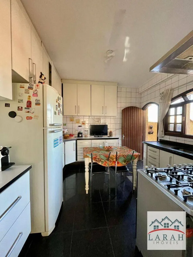 Sobrado, 4 quartos, 300 m² - Foto 13
