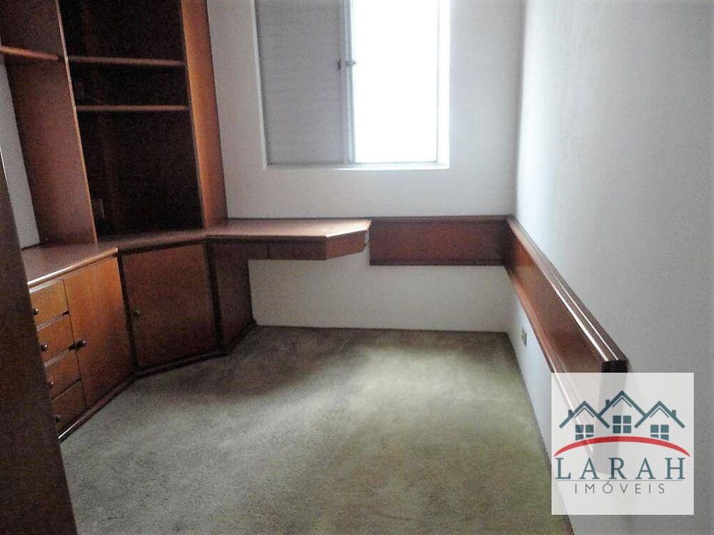 Apartamento para alugar com 3 quartos, 74m² - Foto 2