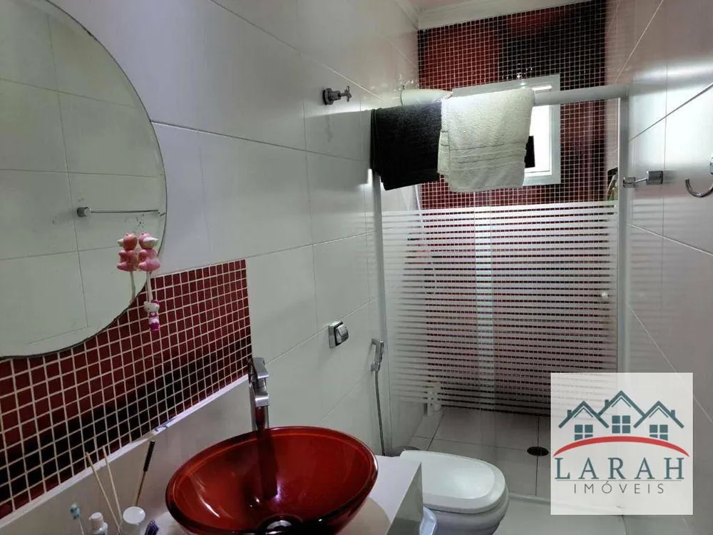Sobrado, 3 quartos, 192 m² - Foto 1