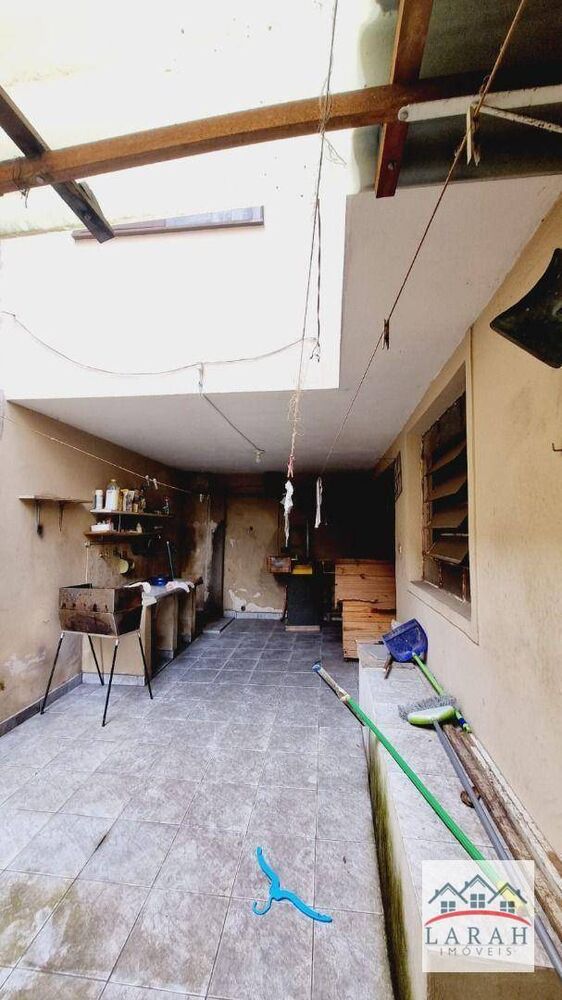 Sobrado à venda com 4 quartos, 144m² - Foto 1