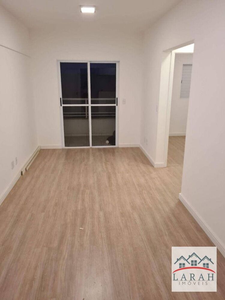 Apartamento para alugar com 2 quartos, 53m² - Foto 4