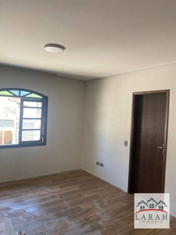 Casa, 3 quartos, 172 m² - Foto 2